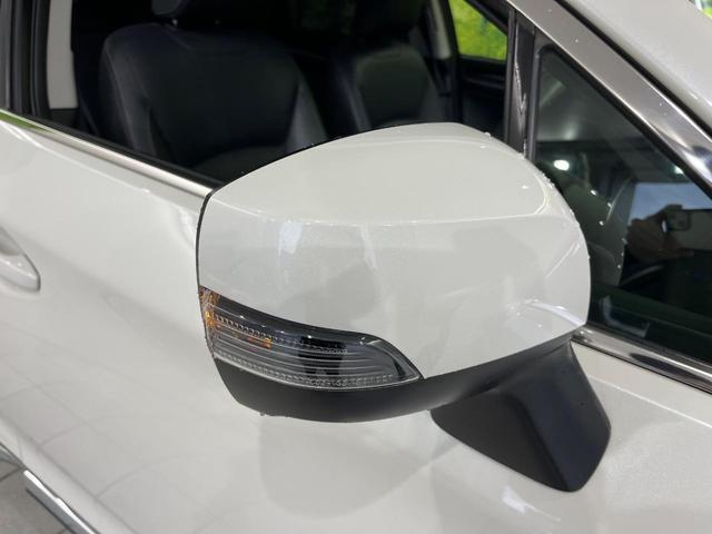 レガシィアウトバック リミテッド　４ＷＤ　純正ＳＤナビ　バックカメラ　後席モニター　衝突被害軽減システム　レーダークルーズ　禁煙車　電動リアゲート　レザーシート　スマートキー　ＬＥＤヘッド　ビルトインＥＴＣ　純正１８インチアルミ（57枚目）