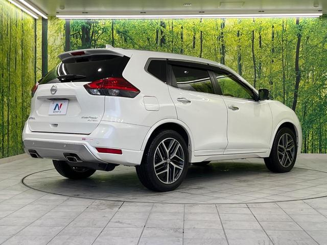 エクストレイル モード・プレミア　ハイコントラストインテリア　４ＷＤ　全周囲カメラ　禁煙車　電動リアゲート　レザーシート　全席シートヒーター　コーナーセンサー　スマートキー　ＬＥＤヘッド　ビルトインＥＴＣ　オートライト　デュアルエアコン　Ｂｌｕｅｔｏｏｔｈ（17枚目）