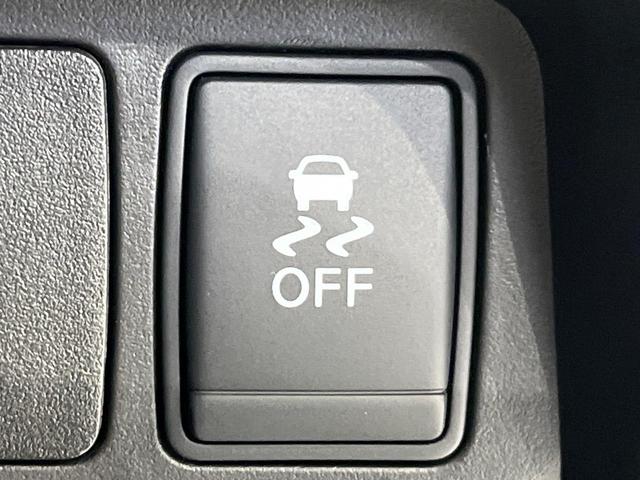 エクストレイル モード・プレミア　ハイコントラストインテリア　４ＷＤ　全周囲カメラ　禁煙車　電動リアゲート　レザーシート　全席シートヒーター　コーナーセンサー　スマートキー　ＬＥＤヘッド　ビルトインＥＴＣ　オートライト　デュアルエアコン　Ｂｌｕｅｔｏｏｔｈ（33枚目）