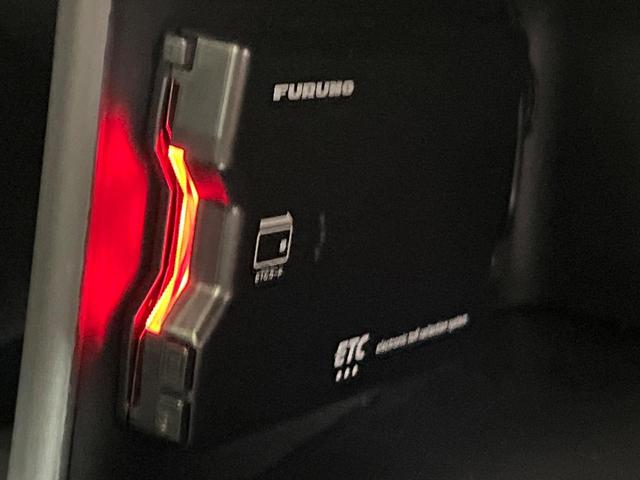 WR-V Z+ ホンダセンシング 純正ナビ Bluetooth再生 ドライブレコーダー バックカメラ フルセグTV ETC LEDヘッドライト フロントフォグ アダプティブクルーズ サイドエアバッグ 禁煙車(6枚目)