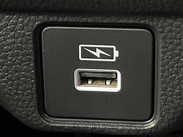 WR-V Z+ ホンダセンシング 純正ナビ Bluetooth再生 ドライブレコーダー バックカメラ フルセグTV ETC LEDヘッドライト フロントフォグ アダプティブクルーズ サイドエアバッグ 禁煙車(43枚目)