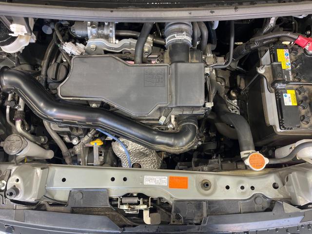 ルーミー カスタムＧ　両側電動ドア　ＳＤナビ　全周囲カメラ　衝突被害軽減システム　レーダークルーズ　禁煙車　コーナーセンサー　スマートキー　ＬＥＤヘッド　純正１４インチアルミ　オートライト　Ｂｌｕｅｔｏｏｔｈ　ＣＤ（19枚目）