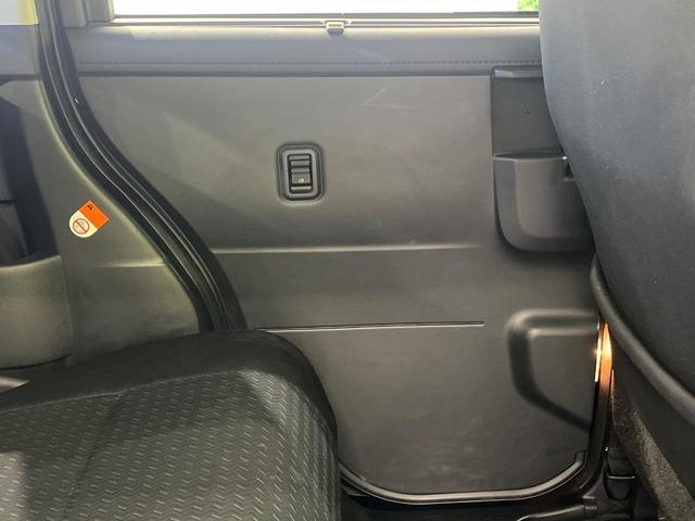 ルーミー カスタムＧ　両側電動ドア　ＳＤナビ　全周囲カメラ　衝突被害軽減システム　レーダークルーズ　禁煙車　コーナーセンサー　スマートキー　ＬＥＤヘッド　純正１４インチアルミ　オートライト　Ｂｌｕｅｔｏｏｔｈ　ＣＤ（23枚目）