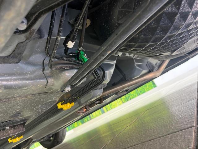 ルーミー カスタムＧ　両側電動ドア　ＳＤナビ　全周囲カメラ　衝突被害軽減システム　レーダークルーズ　禁煙車　コーナーセンサー　スマートキー　ＬＥＤヘッド　純正１４インチアルミ　オートライト　Ｂｌｕｅｔｏｏｔｈ　ＣＤ（26枚目）