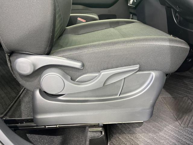 ルーミー カスタムＧ　両側電動ドア　ＳＤナビ　全周囲カメラ　衝突被害軽減システム　レーダークルーズ　禁煙車　コーナーセンサー　スマートキー　ＬＥＤヘッド　純正１４インチアルミ　オートライト　Ｂｌｕｅｔｏｏｔｈ　ＣＤ（34枚目）