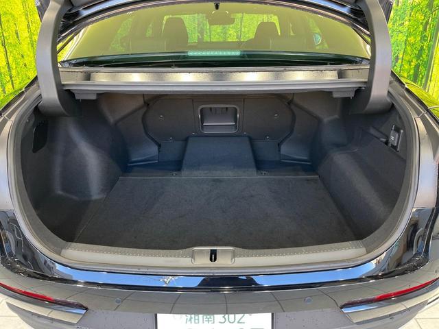 クラウンクロスオーバー Ｇアドバンスド・レザーパッケージ　４ＷＤ　純正１２．５インチＤＡ　全周囲カメラ　衝突被害軽減システム　レーダークルーズ　禁煙車　電動リアゲート　レザーシート　前席シートエアコン　パワーシート　ドラレコ　コーナーセンサー　スマートキー（10枚目）