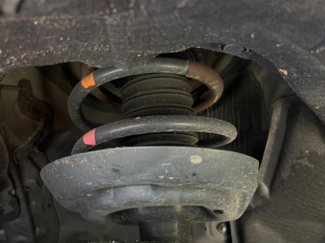 クラウンクロスオーバー Ｇアドバンスド・レザーパッケージ　４ＷＤ　純正１２．５インチＤＡ　全周囲カメラ　衝突被害軽減システム　レーダークルーズ　禁煙車　電動リアゲート　レザーシート　前席シートエアコン　パワーシート　ドラレコ　コーナーセンサー　スマートキー（20枚目）