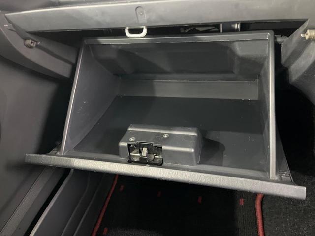 ジムニー クロスアドベンチャー 4WD ドライブレコーダー 禁煙車 ターボ 純正16インチアルミホイール シートヒーター ターボ ドアバイザー プライバシーガラス フロントフォグ 安全ボディ パワーウィンドウ パワーステアリング(32枚目)