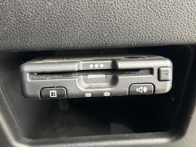 ムーヴキャンバス Xブラックインテリアリミテッド SAIII 4WD スマートアシスト 両側パワースライドドア 全周囲カメラ SDナビ Bluetooth再生 ドライブレコーダー フルセグTV ETC 禁煙車 LEDヘッドライト フロントフォグ スマートキー(33枚目)