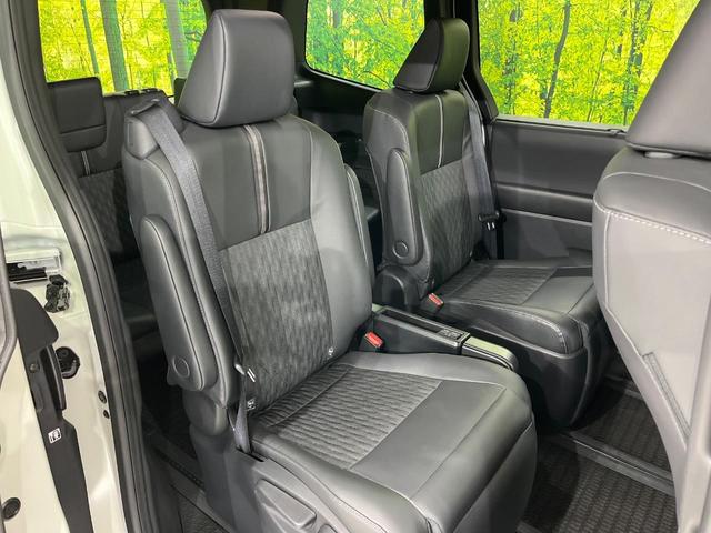 ノア ハイブリッドS-Z トヨタセーフティセンス 両側パワースライドドア 純正ナビ機能付10.5インチディスプレイオーディオ Bluetooth再生 バックカメラ ETC LEDヘッドライト 禁煙車 フロントフォグ(9枚目)