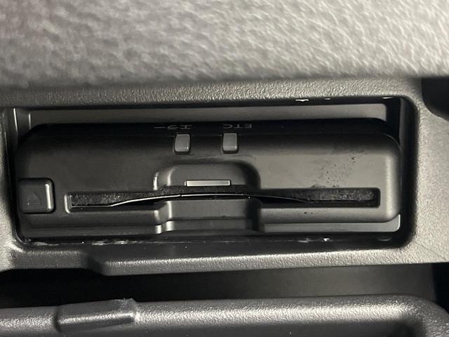 セレナ e-パワー ハイウェイスターV エマージェンシーブレーキ 両側パワースライドドア フリップダウンモニター 純正10インチナビ 禁煙車 プロパイロット Bluetooth再生 ドライブレコーダー フルセグTV 禁煙車(36枚目)