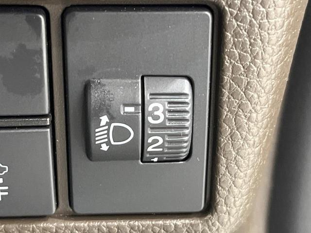 N-BOX L ホンダセンシング パワースライドドア 純正SDナビ Bluetooth再生 バックカメラ フルセグTV クリアランスソナー アダプティブクルーズ LEDヘッドライト スマートキー シートヒーター(34枚目)