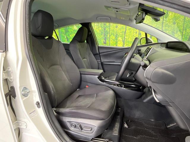 プリウス A 純正SDナビ バックカメラ 衝突被害軽減システム レーダークルーズ 禁煙車 パワーシート ドラレコ コーナーセンサー スマートキー LEDヘッド ビルトインETC 純正15インチアルミ 車線逸脱警報(8枚目)