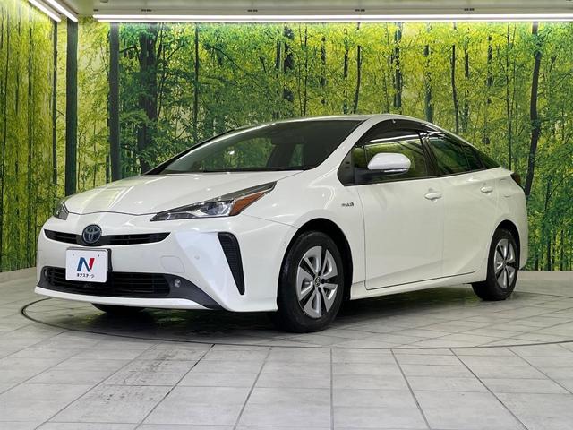 プリウス A 純正SDナビ バックカメラ 衝突被害軽減システム レーダークルーズ 禁煙車 パワーシート ドラレコ コーナーセンサー スマートキー LEDヘッド ビルトインETC 純正15インチアルミ 車線逸脱警報(23枚目)