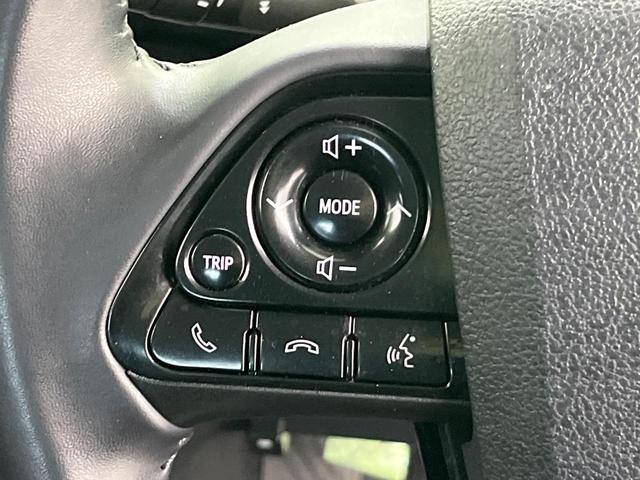 プリウス A 純正SDナビ バックカメラ 衝突被害軽減システム レーダークルーズ 禁煙車 パワーシート ドラレコ コーナーセンサー スマートキー LEDヘッド ビルトインETC 純正15インチアルミ 車線逸脱警報(46枚目)