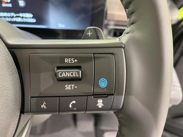 セレナ ハイウェイスターV 登録済未使用車 純正ナビ 両側電動ドア 全周囲カメラ 衝突被害軽減システム レーダークルーズ コーナーセンサー スマートキー LEDヘッド ETC2.0 純正16インチアルミ オートハイビーム(4枚目)