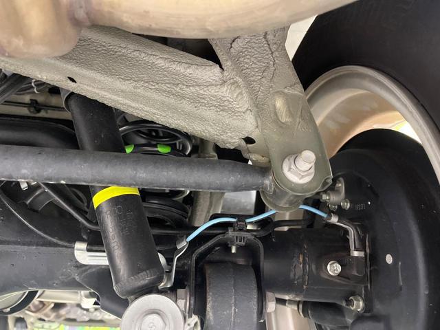 ジムニー XC 4WD ターボ 純正SDナビ バックカメラ 衝突被害軽減システム 禁煙車 ドラレコ スマートキー LEDヘッド ETC2.0 クルコン フルセグTV 車線逸脱警報 オートライト シートヒーター(21枚目)