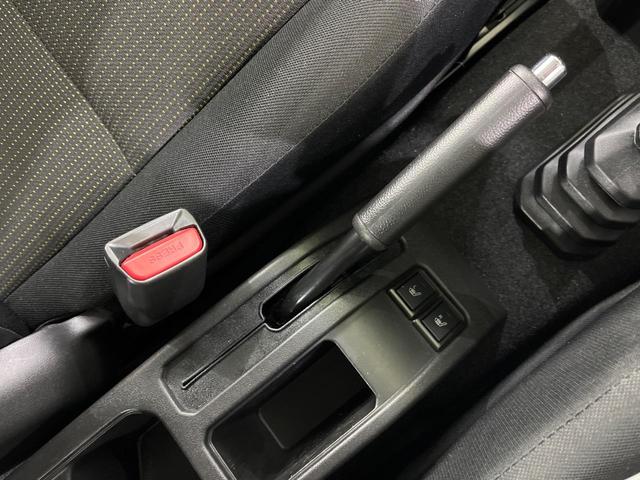 ジムニー XC 4WD ターボ 純正SDナビ バックカメラ 衝突被害軽減システム 禁煙車 ドラレコ スマートキー LEDヘッド ETC2.0 クルコン フルセグTV 車線逸脱警報 オートライト シートヒーター(32枚目)