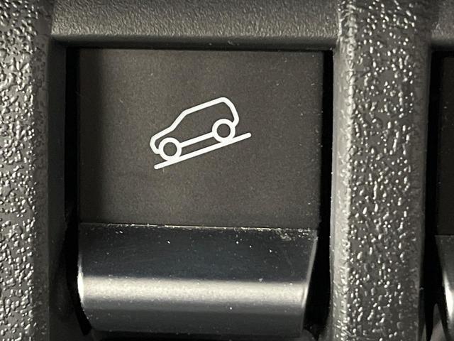 ジムニー XC 4WD ターボ 純正SDナビ バックカメラ 衝突被害軽減システム 禁煙車 ドラレコ スマートキー LEDヘッド ETC2.0 クルコン フルセグTV 車線逸脱警報 オートライト シートヒーター(37枚目)