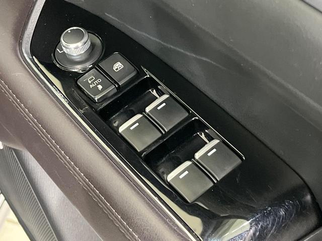 CX-5 XD エクスクルーシブモード 4WD 10.25インチマツダコネクトナビ 全周囲カメラ BOSEサウンド 衝突被害軽減システム レーダークルーズ 禁煙車 電動リアゲート レザーシート 全席シートヒーター 前席シートエアコン(45枚目)