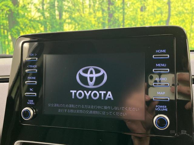 アクア Ｘ　純正ナビ　バックカメラ　衝突被害軽減システム　レーダークルーズ　禁煙車　ドラレコ　コーナーセンサー　スマートキー　ＬＥＤヘッド　ビルトインＥＴＣ　オートハイビーム　車線逸脱警報　オートライト（3枚目）