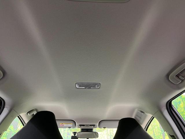 アクア Ｘ　純正ナビ　バックカメラ　衝突被害軽減システム　レーダークルーズ　禁煙車　ドラレコ　コーナーセンサー　スマートキー　ＬＥＤヘッド　ビルトインＥＴＣ　オートハイビーム　車線逸脱警報　オートライト（30枚目）