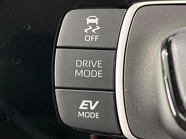 アクア Ｘ　純正ナビ　バックカメラ　衝突被害軽減システム　レーダークルーズ　禁煙車　ドラレコ　コーナーセンサー　スマートキー　ＬＥＤヘッド　ビルトインＥＴＣ　オートハイビーム　車線逸脱警報　オートライト（41枚目）