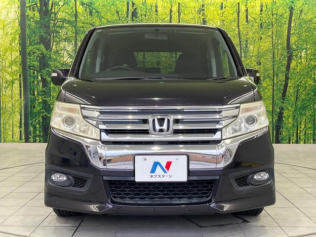 ステップワゴンスパーダ Ｓ　４ＷＤ　両側電動ドア　純正ＳＤナビ　バックカメラ　ＨＩＤヘッド　純正１６インチアルミ　オートエアコン　ＣＤ　ＤＶＤ再生　地デジ（15枚目）