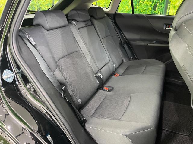 ハリアー Ｓ　４ＷＤ　純正ディスプレイオーディオ　バックカメラ　衝突被害軽減システム　レーダークルーズ　禁煙車　コーナーセンサー　スマートキー　ＬＥＤヘッド　ＥＴＣ２．０　純正１７インチアルミ　オートハイビーム（9枚目）