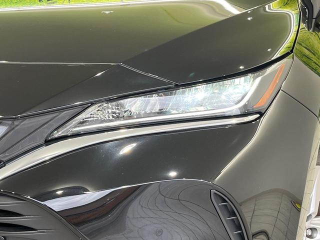 ハリアー Ｓ　４ＷＤ　純正ディスプレイオーディオ　バックカメラ　衝突被害軽減システム　レーダークルーズ　禁煙車　コーナーセンサー　スマートキー　ＬＥＤヘッド　ＥＴＣ２．０　純正１７インチアルミ　オートハイビーム（12枚目）