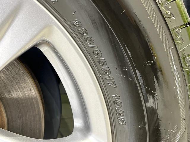 ハリアー Ｓ　４ＷＤ　純正ディスプレイオーディオ　バックカメラ　衝突被害軽減システム　レーダークルーズ　禁煙車　コーナーセンサー　スマートキー　ＬＥＤヘッド　ＥＴＣ２．０　純正１７インチアルミ　オートハイビーム（21枚目）