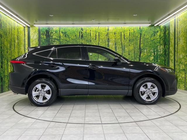 ハリアー Ｓ　４ＷＤ　純正ディスプレイオーディオ　バックカメラ　衝突被害軽減システム　レーダークルーズ　禁煙車　コーナーセンサー　スマートキー　ＬＥＤヘッド　ＥＴＣ２．０　純正１７インチアルミ　オートハイビーム（26枚目）