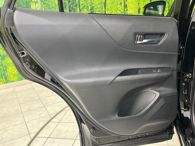 ハリアー Ｓ　４ＷＤ　純正ディスプレイオーディオ　バックカメラ　衝突被害軽減システム　レーダークルーズ　禁煙車　コーナーセンサー　スマートキー　ＬＥＤヘッド　ＥＴＣ２．０　純正１７インチアルミ　オートハイビーム（36枚目）