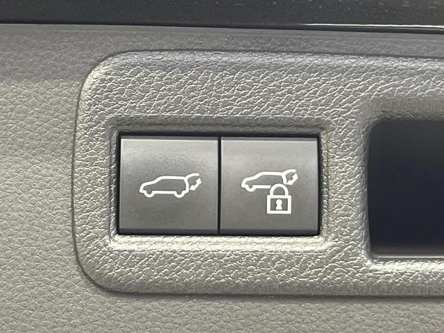 ハリアーハイブリッド Ｚ　４ＷＤ　純正１２インチナビ　全周囲カメラ　衝突被害軽減システム　レーダークルーズ　禁煙車　レザーシート　パワーシート　ドラレコ　コーナーセンサー　ＬＥＤヘッド　ＥＴＣ２．０　パワーバックドア（41枚目）