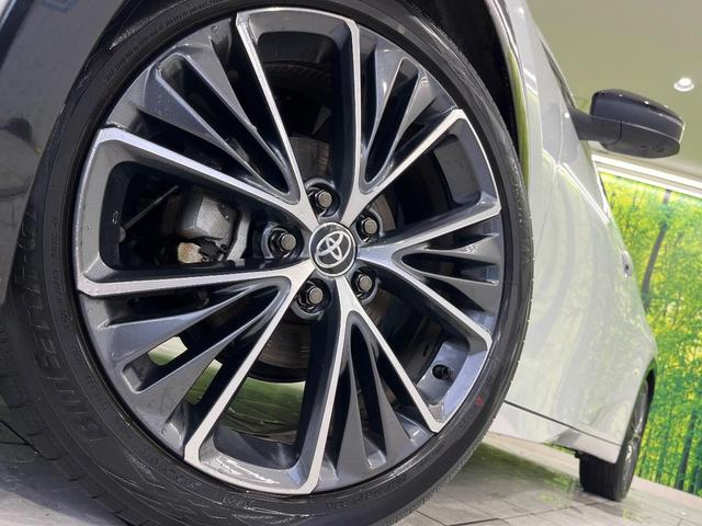 プリウス Ｚ　１２．３インチディスプレイオーディオ　ガラスルーフ　全周囲カメラ　衝突軽減装置　レーダークルーズ　禁煙車　電動リアゲート　前席シートヒーター　パワーシート　コーナーセンサー　ＬＥＤヘッド　ＥＴＣ２．０（13枚目）