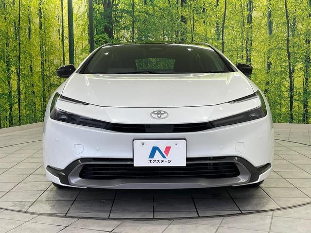 プリウス Ｚ　１２．３インチディスプレイオーディオ　ガラスルーフ　全周囲カメラ　衝突軽減装置　レーダークルーズ　禁煙車　電動リアゲート　前席シートヒーター　パワーシート　コーナーセンサー　ＬＥＤヘッド　ＥＴＣ２．０（14枚目）