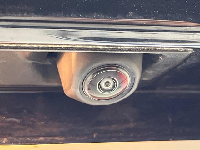 カローラツーリング ハイブリッド　ダブルバイビー　セーフティセンス　純正ナビ機能付き１０．５インチディスプレイオーディオ　Ｂｌｕｅｔｏｏｔｈ再生　バックカメラ　フルセグＴＶ　ＥＴＣ　シートヒーター　ＬＥＤヘッドライト　フロントフォグ　禁煙車（34枚目）