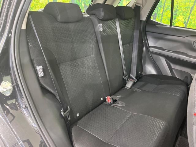 ライズ Ｇ　４ＷＤ　スマートアシスト　ＳＤナビ　Ｂｌｕｅｔｏｏｔｈ再生　ドライブレコーダー　フルセグＴＶ　ＥＴＣ　バックカメラ　禁煙車　ＬＥＤヘッドライト　オートライト　スマートキー　ステアリングスイッチ（9枚目）