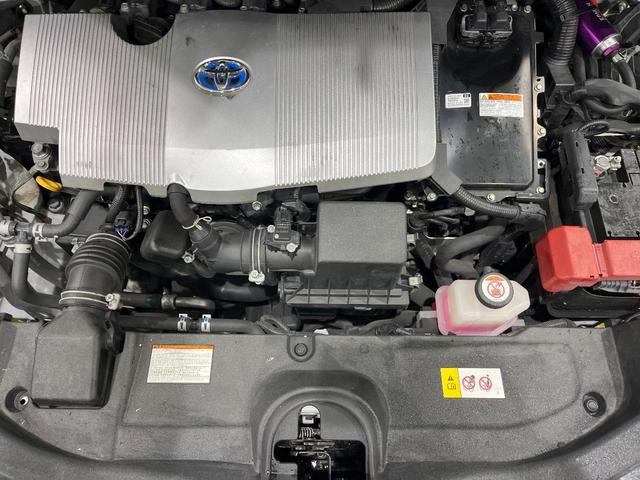 プリウス Aプレミアム 4WD サンルーフ モデリスタフルエアロ セーフティセンス 純正9インチナビ Bluetooth再生 バックカメラ ETC LEDヘッド フロントフォグ シートヒーター パワーシート(18枚目)