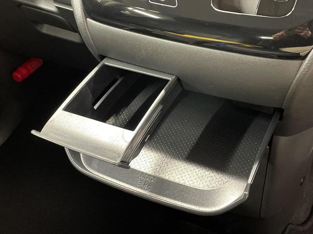 デリカミニ Ｔ　プレミアム　４ＷＤ　ｅ－アシスト　両側パワースライドドア　ＳＤナビ　Ｂｌｕｅｔｏｏｔｈ再生　ドライブレコーダー　全周囲カメラ　ＥＴＣ　マイパイロット　ステアリングヒーター　禁煙車　ＬＥＤヘッドライト　純正アルミ（57枚目）