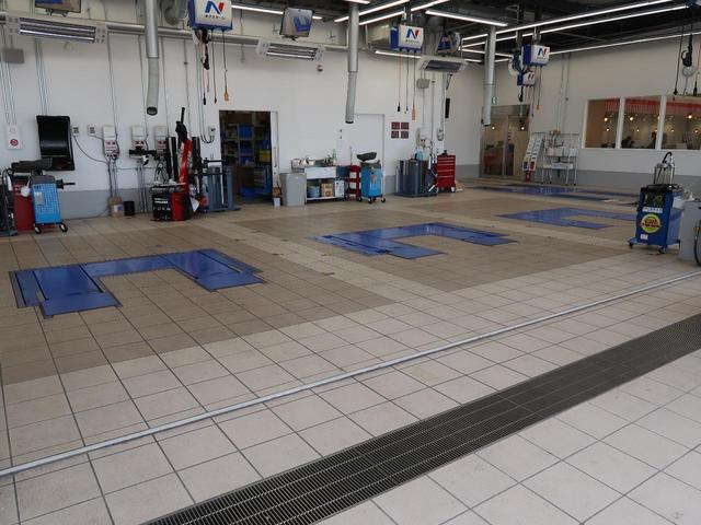 Ｎ－ＢＯＸカスタム ベースグレード　両側パワースライドドア　ホンダセンシング　純正８インチナビ　Ｂｌｕｅｔｏｏｔｈ再生　ドライブレコーダー　バックカメラ　フルセグＴＶ　ＥＴＣ　禁煙車　アダプティブクルーズ　ＬＥＦＤヘッド　フロントフォグ（80枚目）