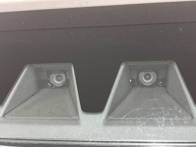 �y�X�}�[�g�A�V�X�g�z���s���ɑO���̎ԗ�����F�����A�Փ˂������Ȏ��͌x��ƃu���[�L�ŏՓˉ���Ɣ�Q�y�����A�V�X�g�B�����S�Ƀh���C�u�����y���݂��������܂��B