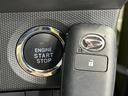 Ｘ　ガラスルーフ　スマートアシスト　ＳＤナビ　Ｂｌｕｅｔｏｏｔｈ再生　ドライブレコーダー　ＥＴＣ　禁煙車　ＬＥＤヘッドライト　スマートキー　オートエアコン　電動格納ミラー　アイドリングストップ（41枚目）