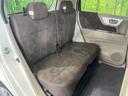 後部座席も気になるようなキズ・汚れやへたり等、大きなダメージはなく、良好な状態です。