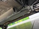 Ｘ　ＳＤナビ　ＥＴＣ　禁煙車　ＨＩＤヘッドライト　オートエアコン　スマートキー　電動格納ミラー　ドアバイザー　プライバシーガラス　盗難防止装置　チルトステアリング　シートリフター　照明付きバニティミラー（38枚目）