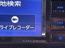 Ｇターボ　４ＷＤ　デュアルカメラブレーキサポート　純正ナビ　Ｂｌｕｅｔｏｏｔｈ再生　ドライブレコーダー　ＥＴＣ　フルセグＴＶ　禁煙車　ＨＩＤヘッドライト　スマートキー　オートライト　ドアバイザー　純正アルミ（32枚目）