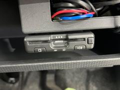【ＥＴＣ】高速道路の料金所をストレスなく通過！話題のスポットやサービスエリアに多い「スマートIntercooler」利用時は必須のアイテムです。当店でセットアップを実施、ご納車当日からすぐにご利用いただけます！ 5