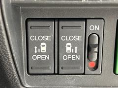 ��ξ¦�ѥ���饤�ɥɥ��ۥ��ޡ��ȥ����䱿ž�ʤΥ����å��Ǹ���ξ¦���饤�ɥɥ��γ��Ĥ���ǽ����ư�������Ϥ�����ƥɥ��򳫤���ɬ�פ�̵���������ʤ����ͤǤ��ñ�˳����Ĥ�Ǥ���Ŭ�Ǥ��� 4