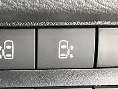 �ڥϥ󥺥ե꡼��ǽ�դ�ξ¦�ѥ���饤�ɥɥ��ۥ��饤�ɥɥ��β���­�������Ƥ��������ȡ���ưŪ�˥��饤�ɥɥ������Ĥ��ޤ�����ʪ��ξ�꤬�դ����ä����֤Ǥ⡢�ɥ��γ��Ĥ��Ǥ��ƤȤäƤ������� 6