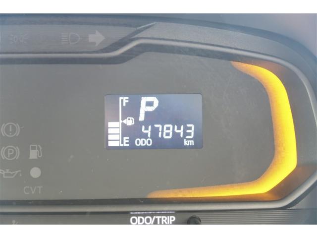 トヨタ認定中古車には１年間走行距離無制限の『ロングラン保証』がついています。年式は問わず、全国約５，０００ヶ所のトヨタのお店で保証修理を受けることができます。